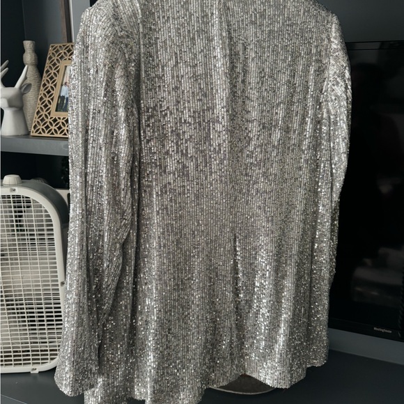 Express - Picture 2 of 3